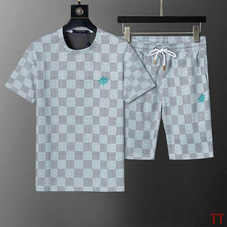 Picture of LV Shirt Pant Suits _SKULVM-3XL20tx1323037